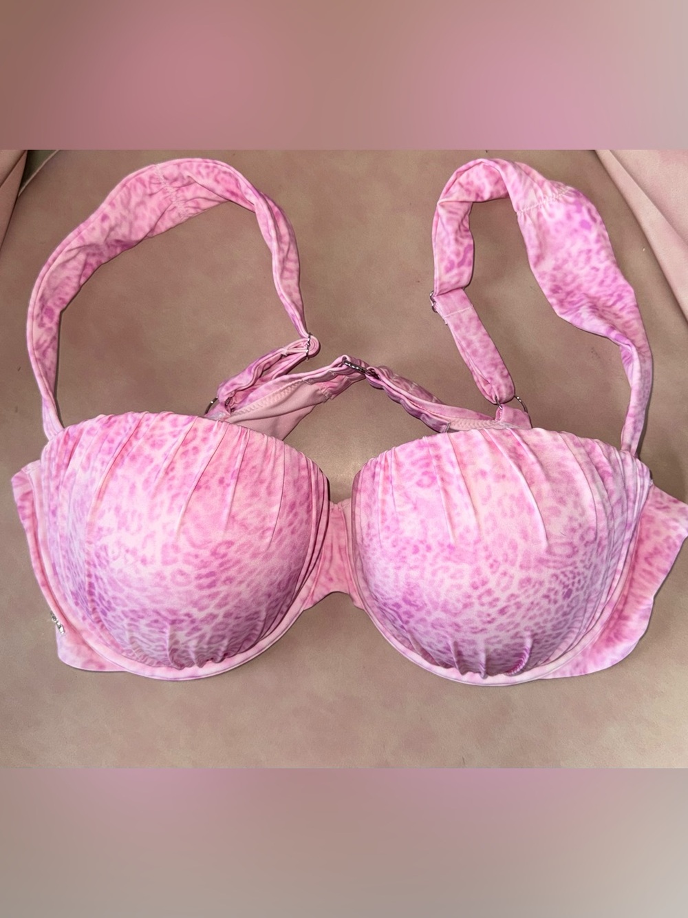 Victoria's Secret Pink Leopard Convertible Padded Bra